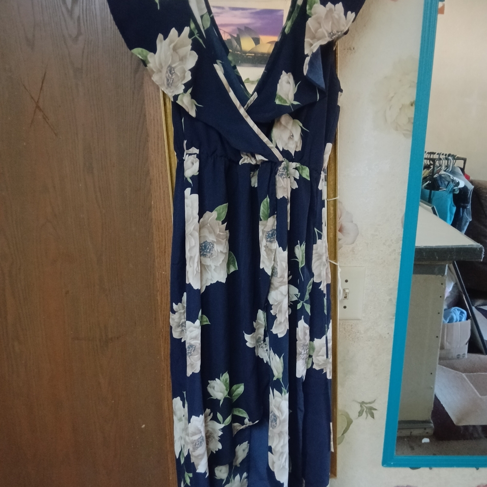 Soprano Navy Blue Wrap Floral Dress - Picture 5 of 6
